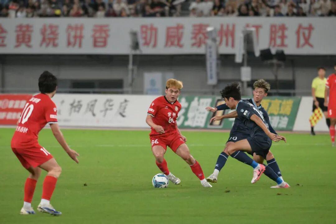 回报恩师为常州出战,空降苏超上演降维打击!黄紫昌正在找下家